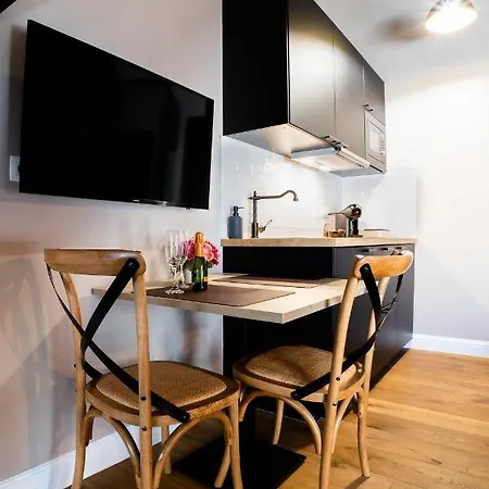 Apartamento Luxury Suites Ambassador