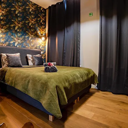 Apartment Luxury Suites Ambassador