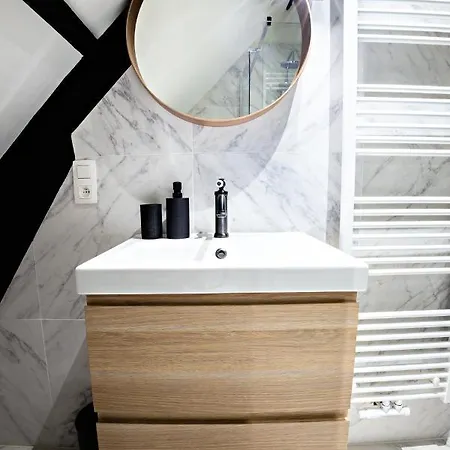Luxury Suites Ambassador Apartment Antwerp